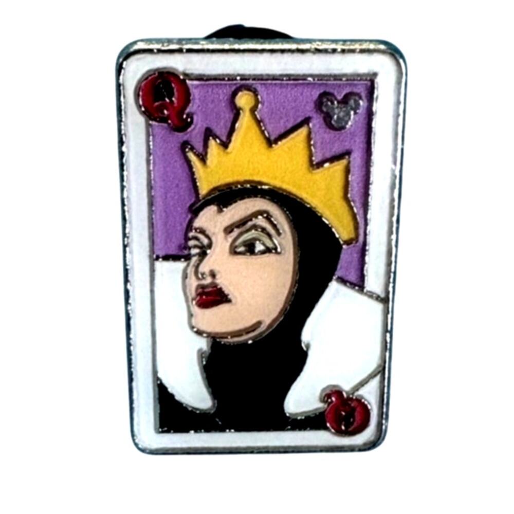 DLR 2014 Hidden Mickey Deck of Cards Evil Queen Disney Trading Pin
